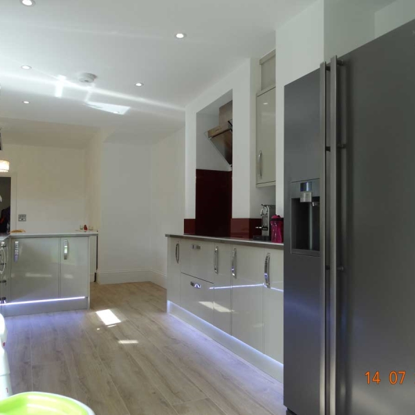 Kitchen Designand Fitting in Caterham, Surrey